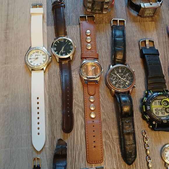 Lot 25+ Watches Parts Repair Untested Guess Skechers VTech Armitron Carriage main image 6